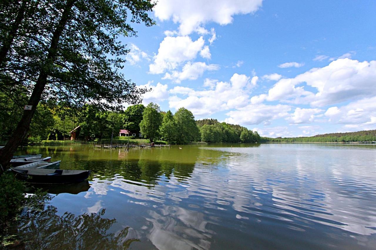 Domki Wczasowe Mazury - Ferienhaus Masuren - Do 12 Osob - Idealny Dla Grup Dluzek Exterior photo